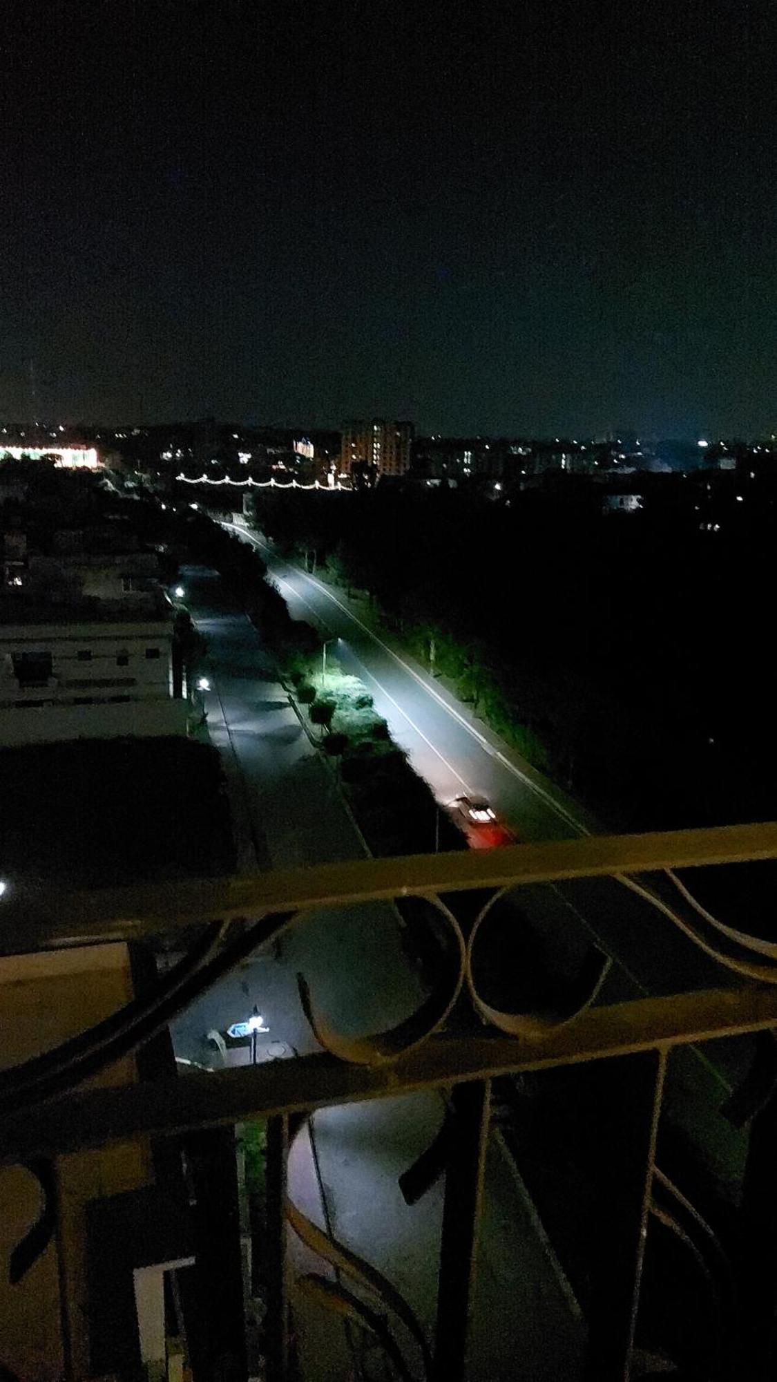 Aesthetic Scenic Luxurious Apartment - Bahria Heights Rawalpindi Buitenkant foto